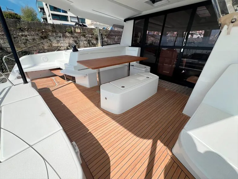 Catamaran New 41